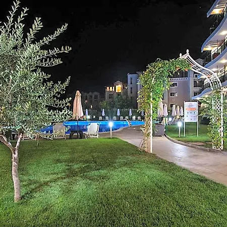 Miramar Hotel 4*